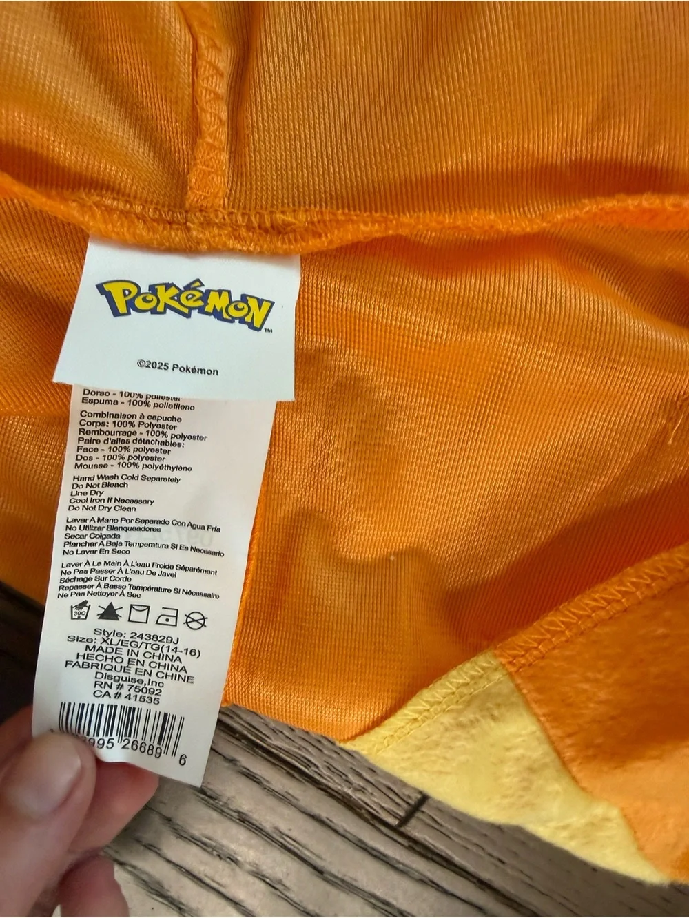 Kids Pokémon Charizard Halloween costume. XL size 14-16. Like new